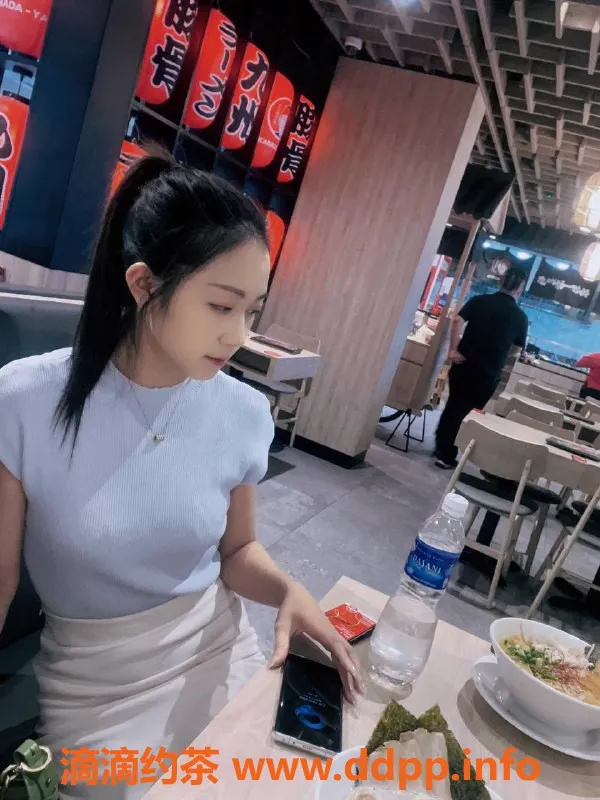 深圳楼凤-深圳福田夏夏，900元超值服务等你来体验！