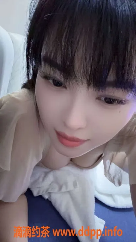 杭州楼凤-上城东站妖妖，天然大胸，开朗温柔