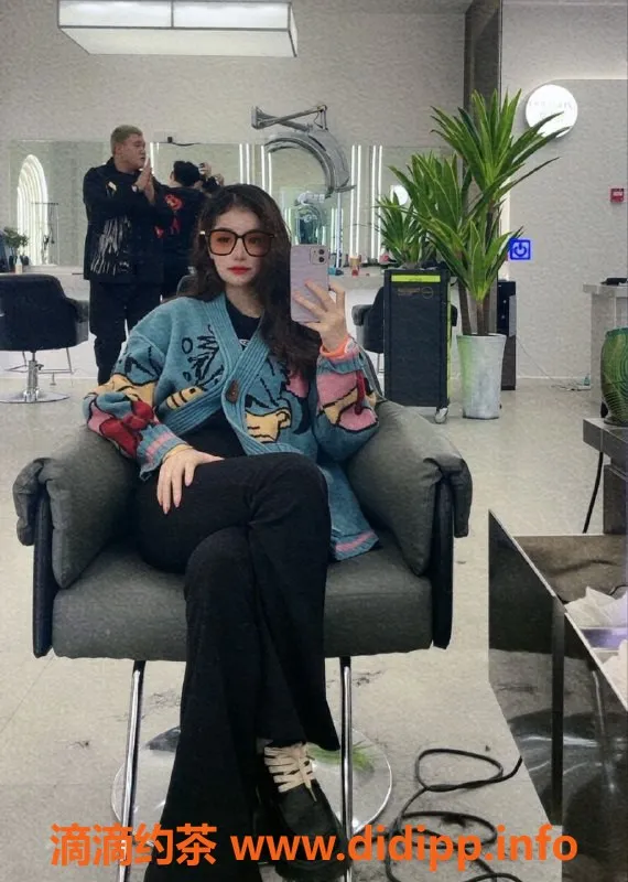 北京楼凤-昌平嫩妹妮妮，千元档花式按摩体验