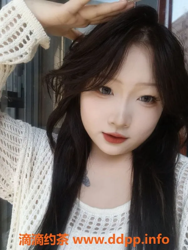 杭州楼凤-上城雨晴同学，18岁C杯，身材火辣，服务超多