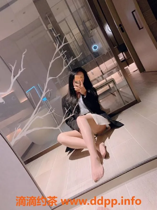 深圳楼凤-南山小猫💓 00后 162cm 45kg 36B 超乖巧