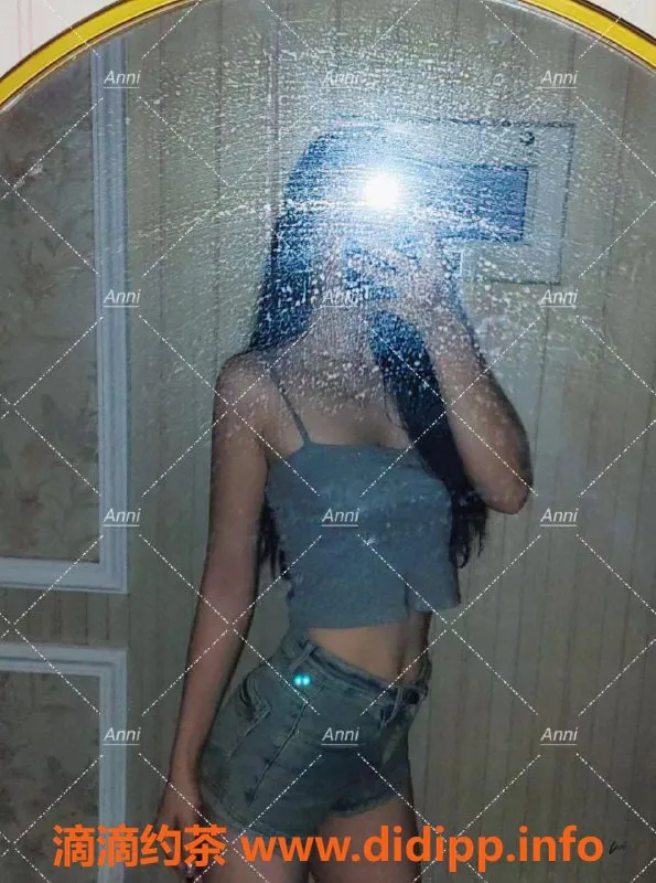 成都外围资源信息,武侯区安妮雅，24岁娇嫩妹子，172高49轻盈