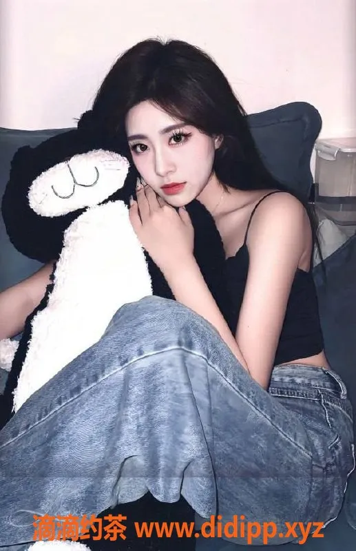 上海楼凤-静安雪饼福利拍卖，价1400P，抢名额！