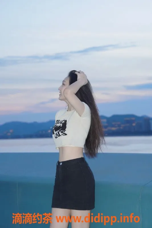 杭州楼凤-上城区桃子 170身高C胸 1000元起