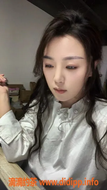 深圳楼凤-福田九儿，3000p反差体验，尽享独特服务