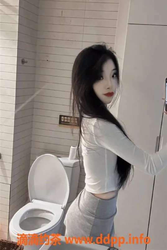 成都楼凤资源信息,锦江区思雨，颜值与身材俱佳，超值服务！