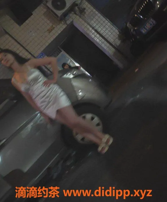 长沙楼凤-马王堆马甜，身高162，颜值服务中等，快餐体验