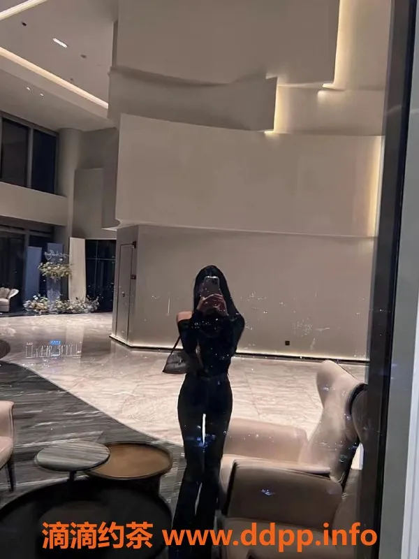 杭州楼凤-舞蹈老师闹闹，19岁，36C，身高1.68