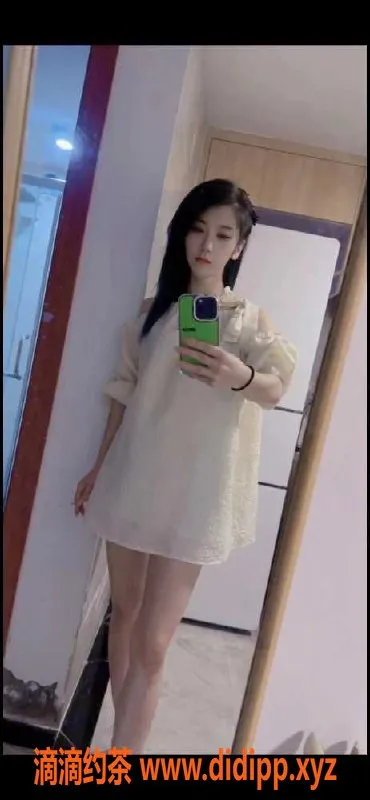 广州楼凤-广州小六六，20岁，167cm大长腿，茶水500元