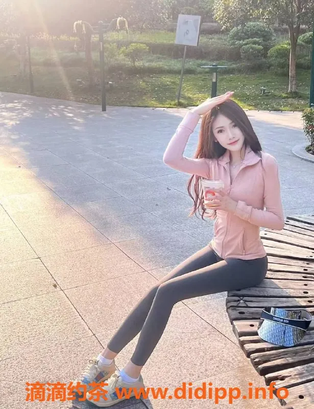 北京楼凤-朝阳百子湾语儿，168cm、49kg，胸C，真实上门服务