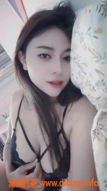 广州楼凤-广州天河西双版纳西西，24岁身材棒！