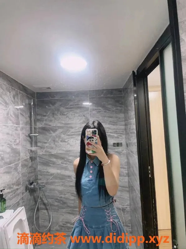 深圳楼凤资源信息,深圳龙华小猫咪，162C，800元起，服务贴心