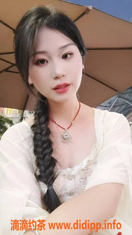 东莞楼凤-南城媛媛，一次只需600，服务超赞！