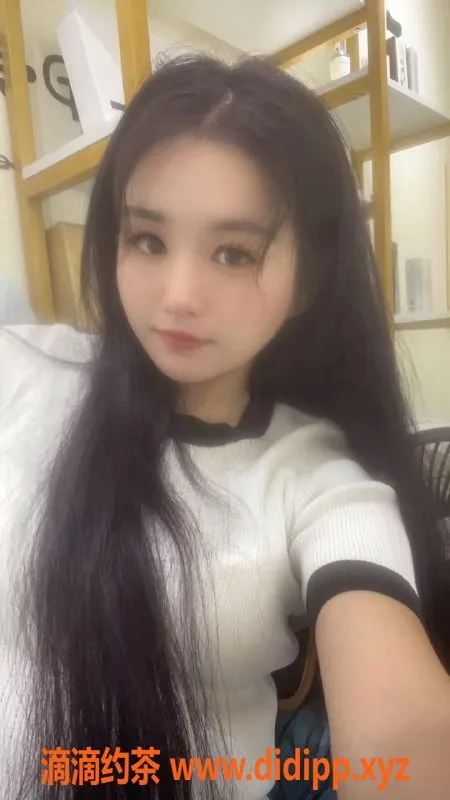 杭州楼凤-杭州兔稚，162cm/45kg，女友般温馨服务