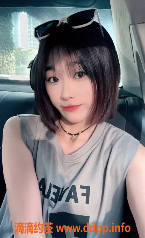 成都上门服务-成都嫩妹嬛嬛，165cm，95斤，态度超好，价格优惠