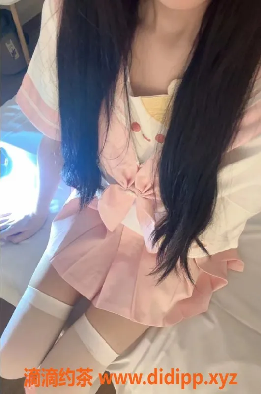 成都楼凤-成都欣小萝，16岁萝莉，900元体验