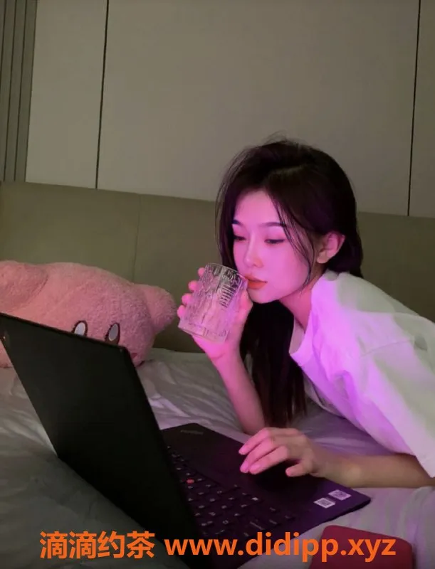 深圳楼凤资源信息,深圳宝安高端六九服务，700元起