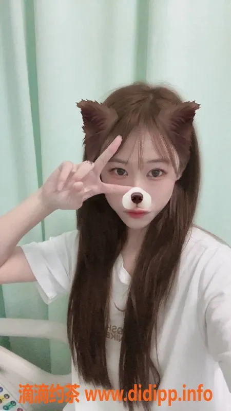 深圳楼凤资源信息,宝安咪儿，1600pp，制服丝袜诱惑！