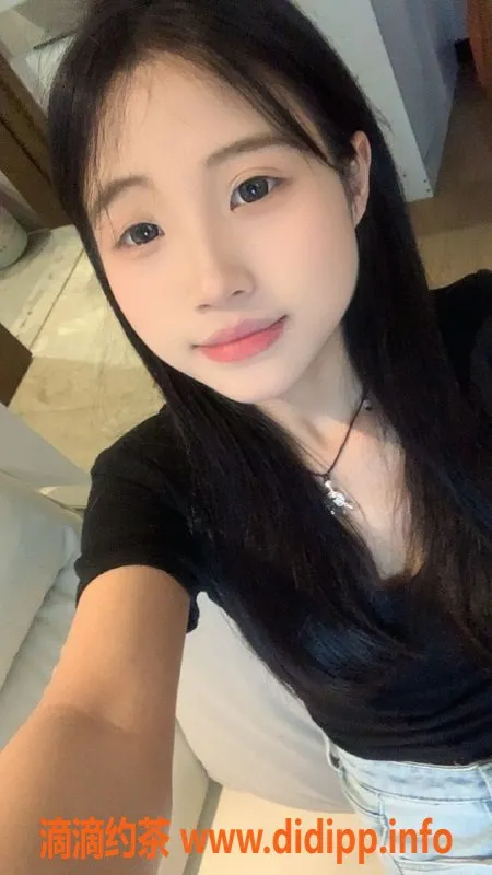 深圳楼凤-南山嫩妹小梅，162身高B罩杯，超值服务