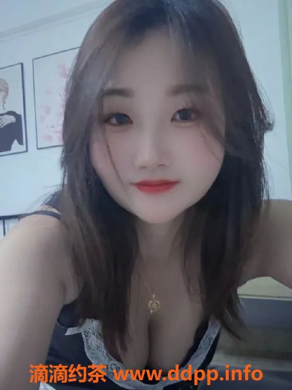 广州楼凤-天河岗顶若雪，400元私密服务，超值体验