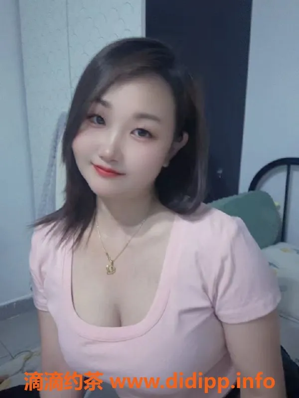 广州楼凤-天河岗顶若雪，400元私密服务，超值体验