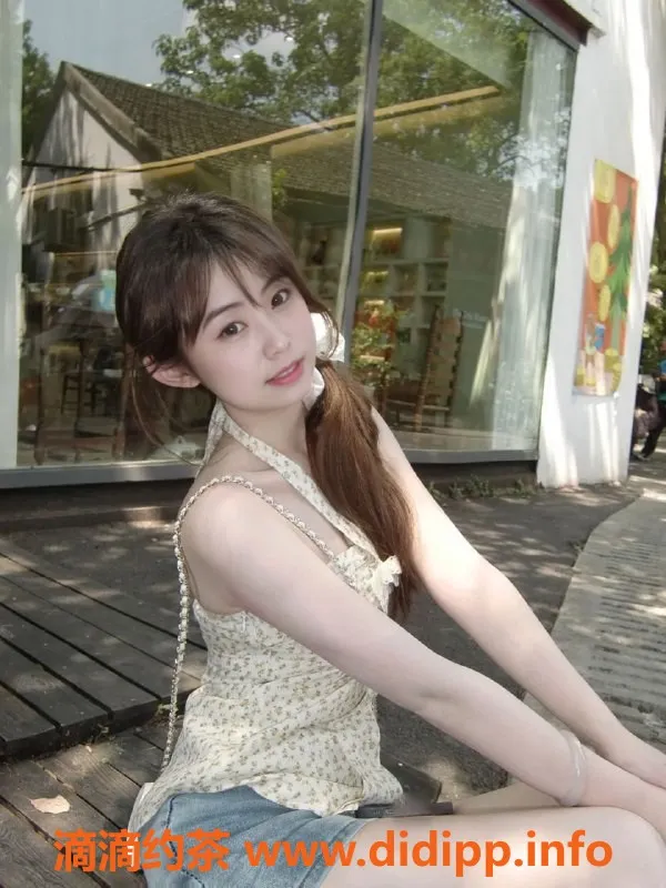 深圳楼凤-宝安彤彤，视频认证，服务超赞！