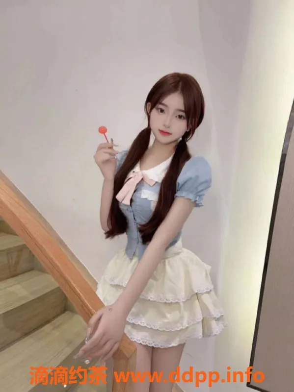 杭州楼凤-萧山18岁兮月，热情奔放按摩女友系