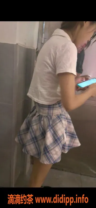 长沙楼凤-短裙妹西南巷子150元快餐体验报告