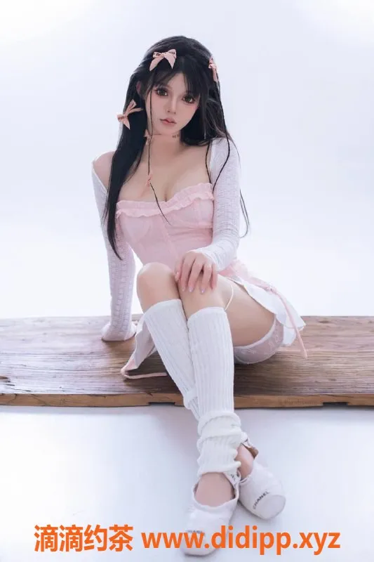 深圳楼凤-罗湖御姐小甜，身高65，性感C杯，千元以上