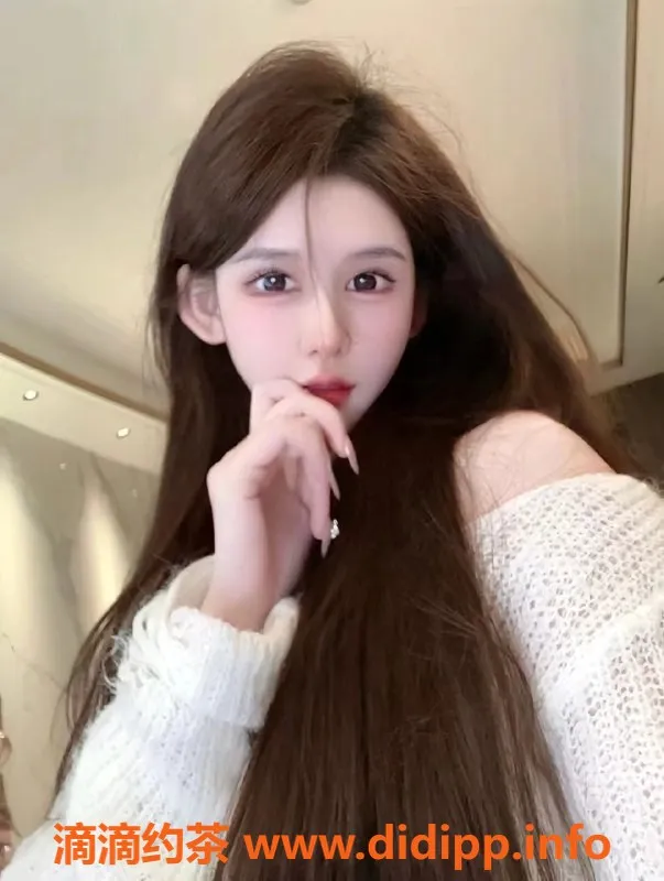 上海楼凤-徐汇小阿色，164cm D罩杯，1200起！