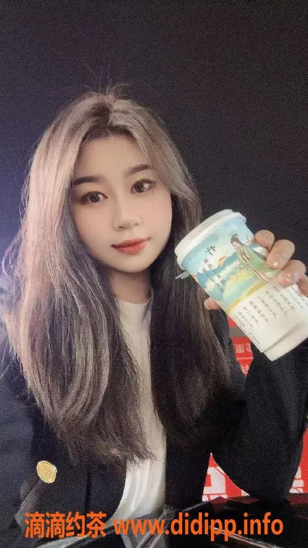 深圳楼凤-深圳龙华小花花，高性价比1100元！