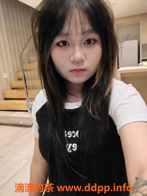 广州楼凤-天河小八，鸳鸯浴与69式，水费500起