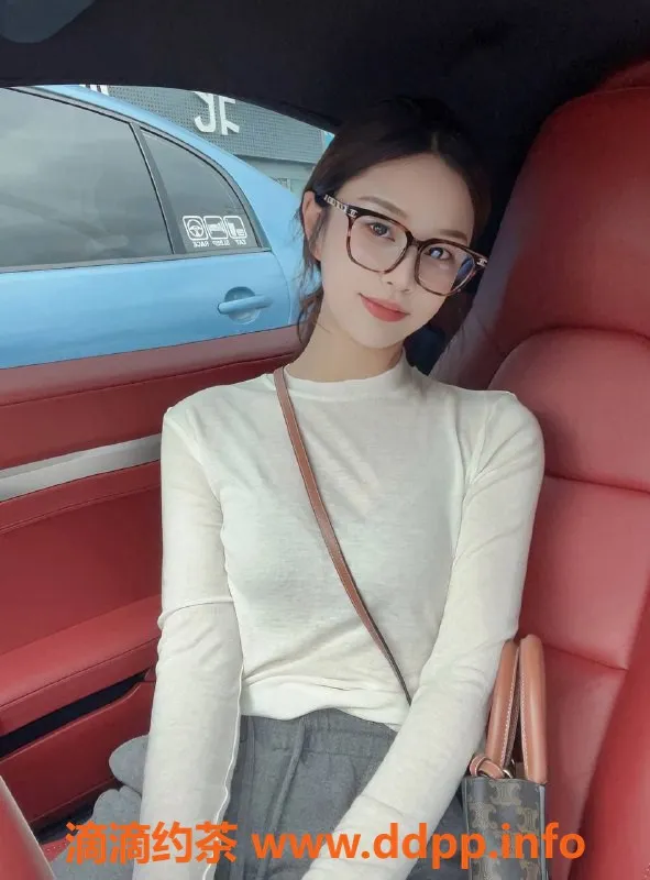 西安楼凤-高新小兔子，8p自提，真实服务体验分享