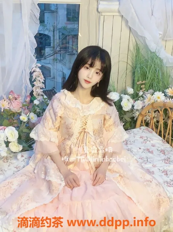 深圳楼凤-福田霖霖，142cm嫩妹，21岁，3500元/2小时