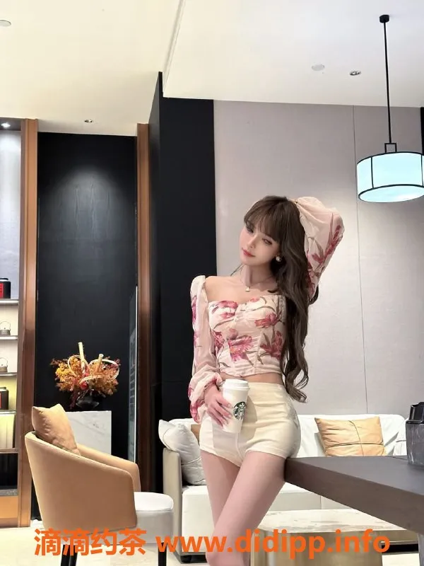 北京楼凤资源信息,朝阳百子湾双飞姐妹花，风骚主动，1300起