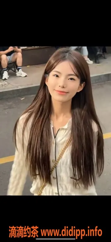 深圳楼凤-龙华小鱼，20岁170CM，48KG，优质服务等你体验！