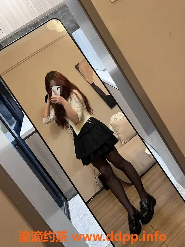 深圳楼凤资源信息,深圳宝安嫩妹上门服务，价格888元起