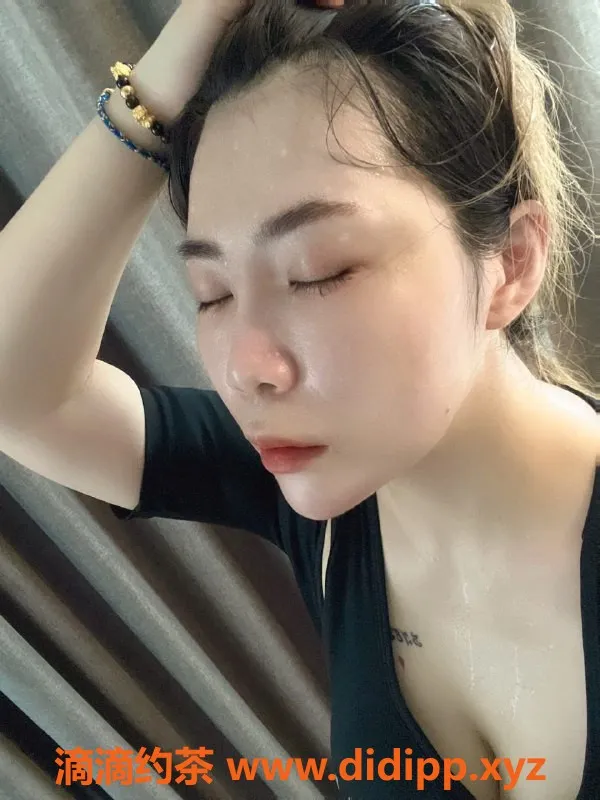 上海楼凤-珊珊少妇兼职，1500pp高质量服务等你来约