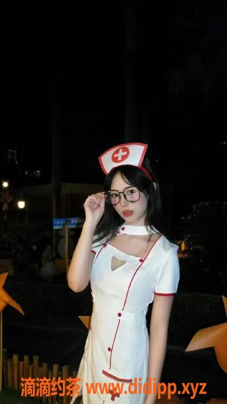 深圳楼凤-南山晨露，1200p完美服务体验