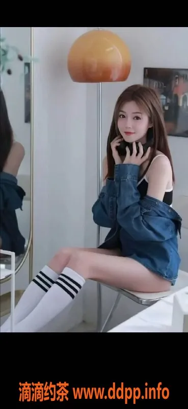 深圳楼凤-南山御姐贝贝，身高165，P1200舌吻服务