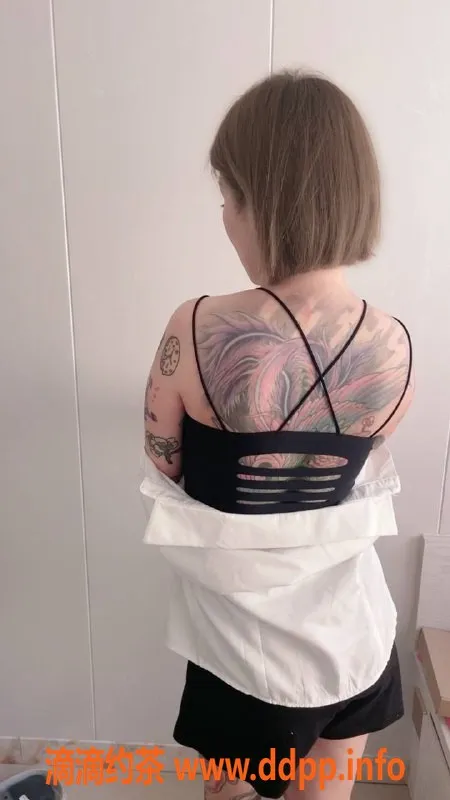 北京楼凤-通州新光大中心美丽纹身妹子 视频认证