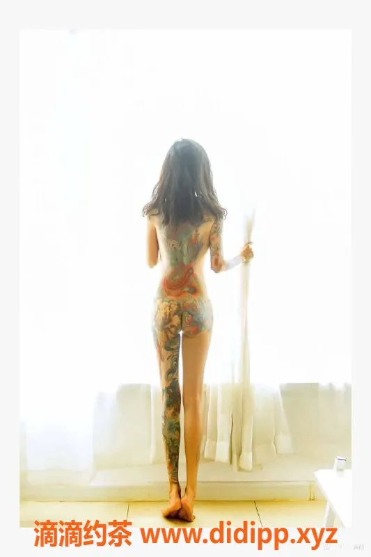 北京楼凤-通州新光大中心美丽纹身妹子 视频认证