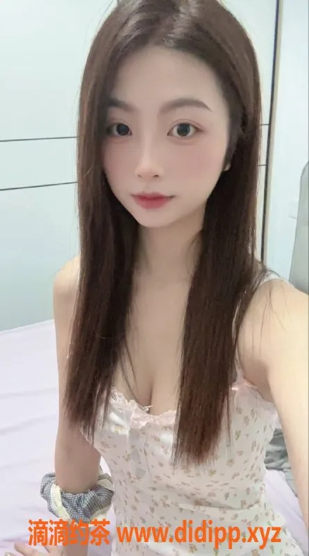 杭州楼凤-上城雪儿 巨乳嫩妹提供69互舔服务