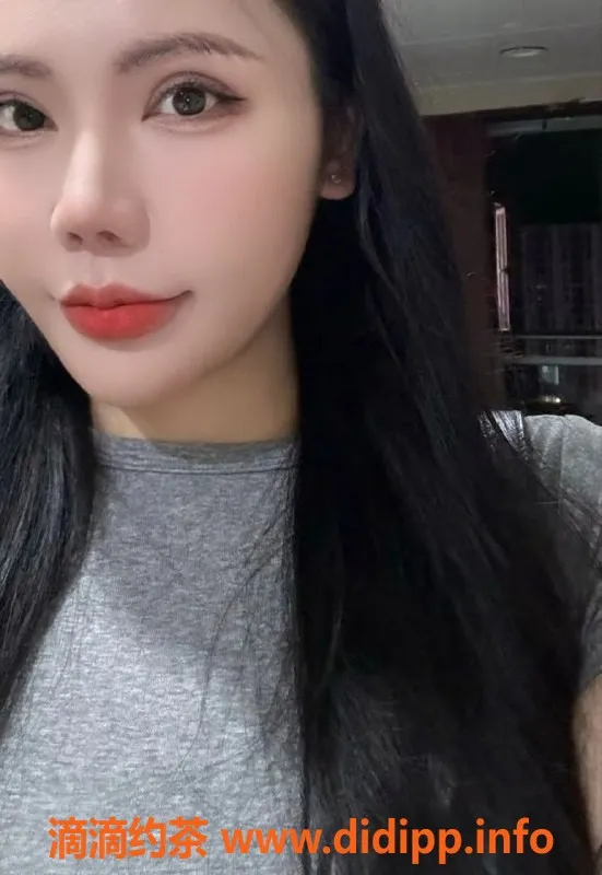 深圳楼凤-福田苏微 165cm 98斤 36D SM专服 22岁