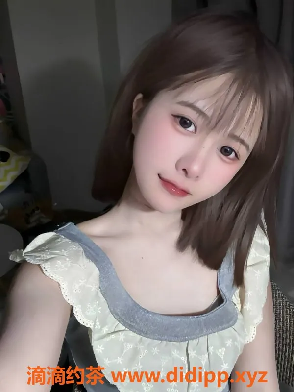 成都楼凤-成华区小颜萝莉佳人，嫩肤可人，80+斤A胸