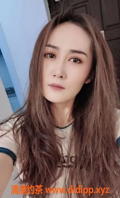 南京楼凤-栖霞花花，服务价格600元起