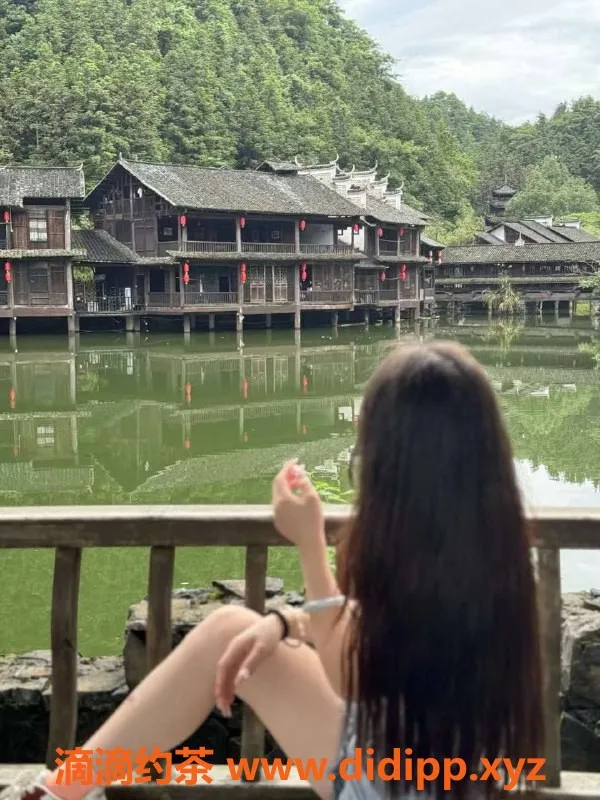 深圳楼凤资源信息,南山樱樱，160cm C罩杯，18岁嫩妹