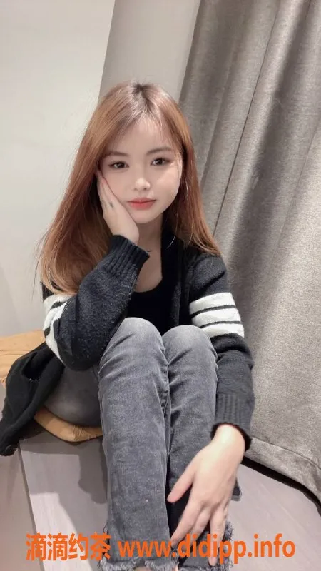 深圳楼凤-福田菲菲，800元嫩妹，超会调情