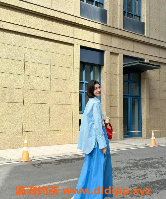 北京楼凤-朝阳小A，气质老师，千元档，47kg，168C