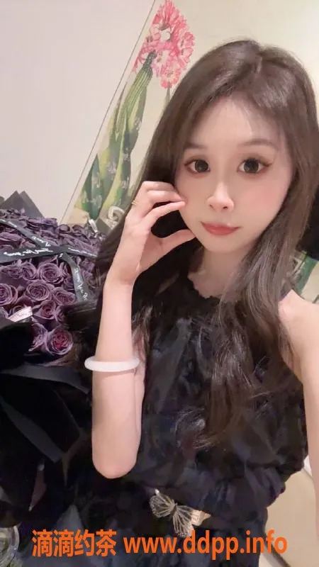 杭州楼凤-小鹿鹿，六堡嫩妹，优惠价P600，69互舔服务